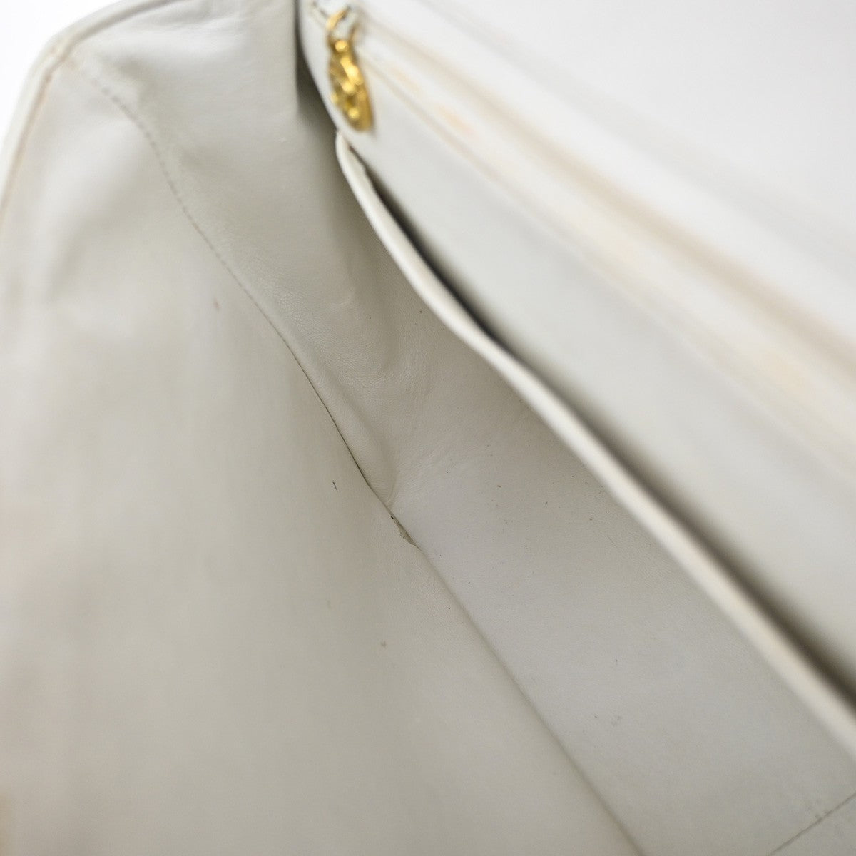 CHANEL CC Chain Shoulder Bag Grained Calfskin Leather White Vintage 834RP178