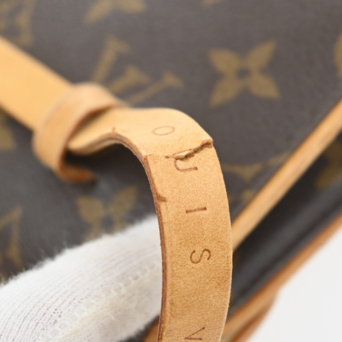 LOUIS VUITTON Pochette Florentine Bum Bag  Monogram Leather Brown M51855 31SA104