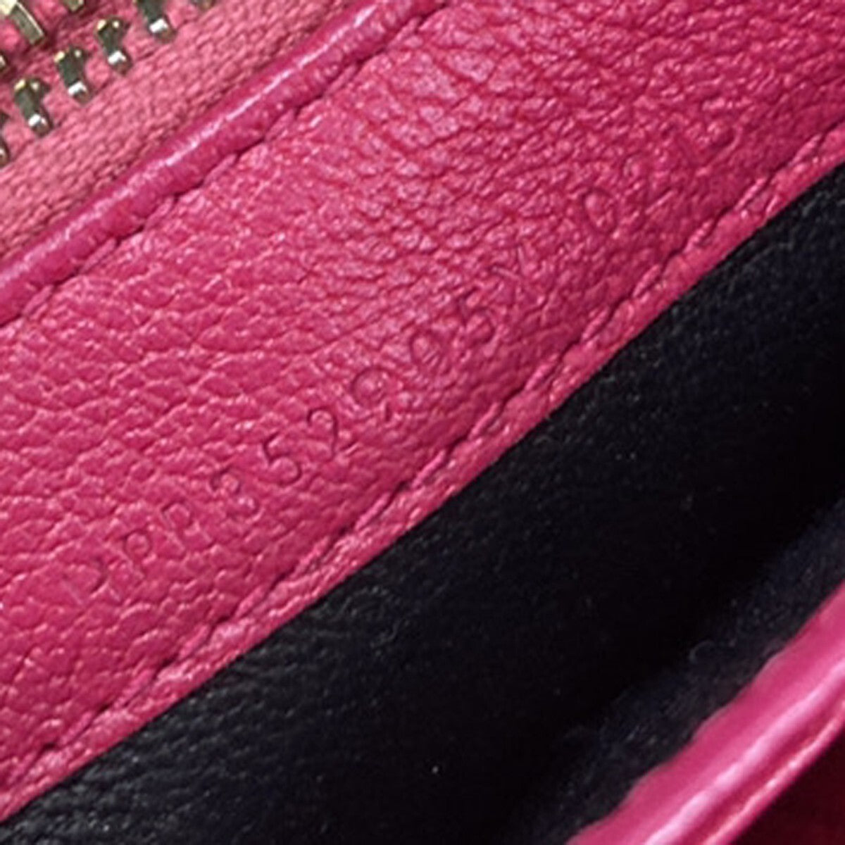 YVES SAINT LAURENT YSL Logo Long Zipper Wallet Leather Pink 66EE518