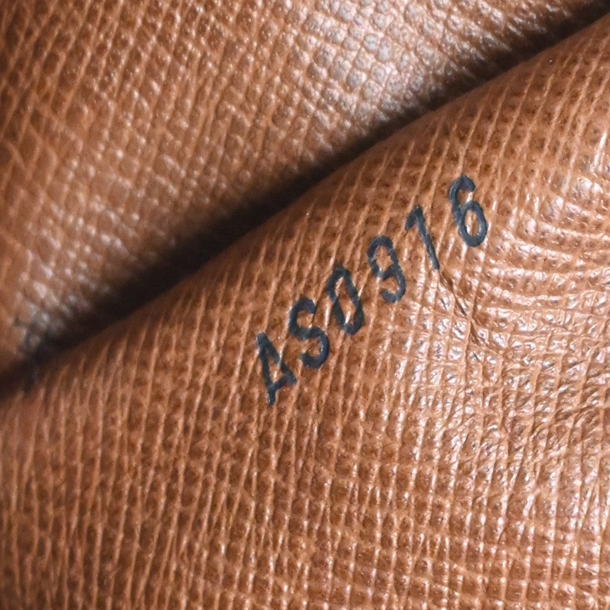 LOUIS VUITTON Boulogne 35 Shoulder Bag Monogram Leather Brown M51260 84YJ042
