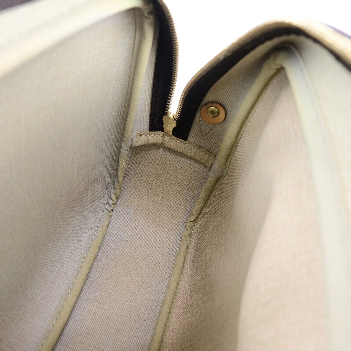 LOUIS VUITTON Reporter PM Crossbody Shoulder Bag Monogram Leather M45254 62ED257