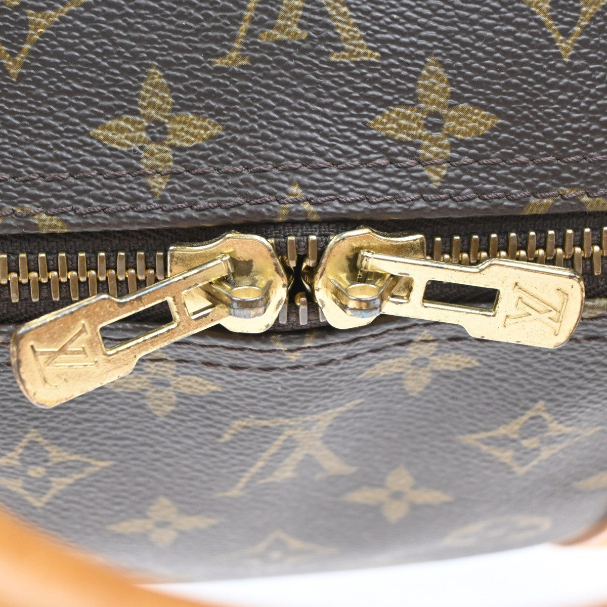 LOUIS VUITTON Keepall 60 Travel Hand Bag Monogram Leather Brown M41422 70MA525