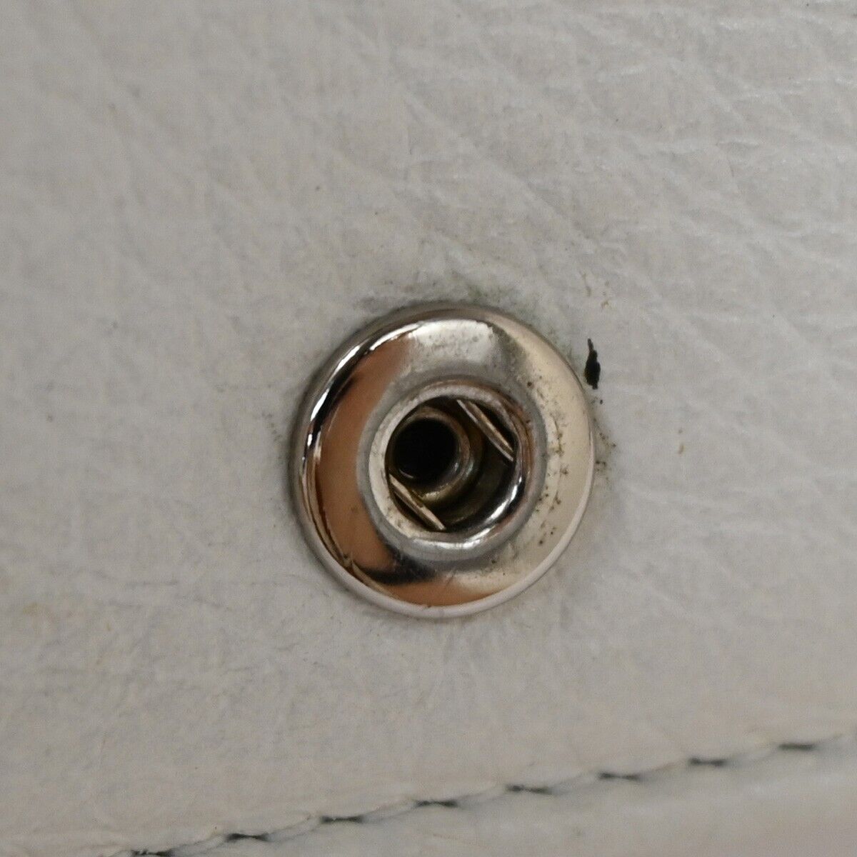 BALENCIAGA Logo Everyday Mini Trifold Wallet Purse Leather White Italy 30GA675