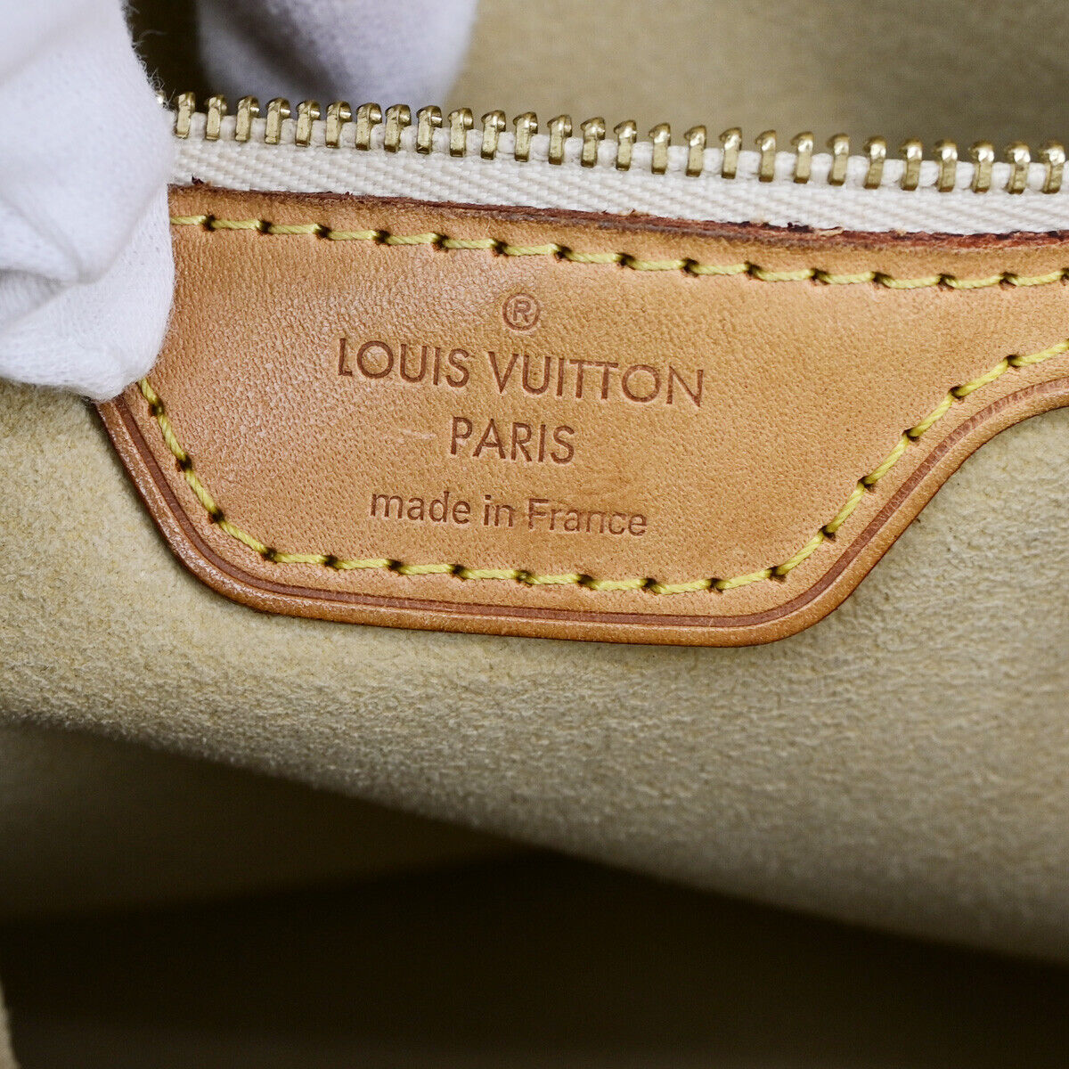 LOUIS VUITTON Hampstead PM Shoulder Bag Damier Azur Leather White N51207 87YF011