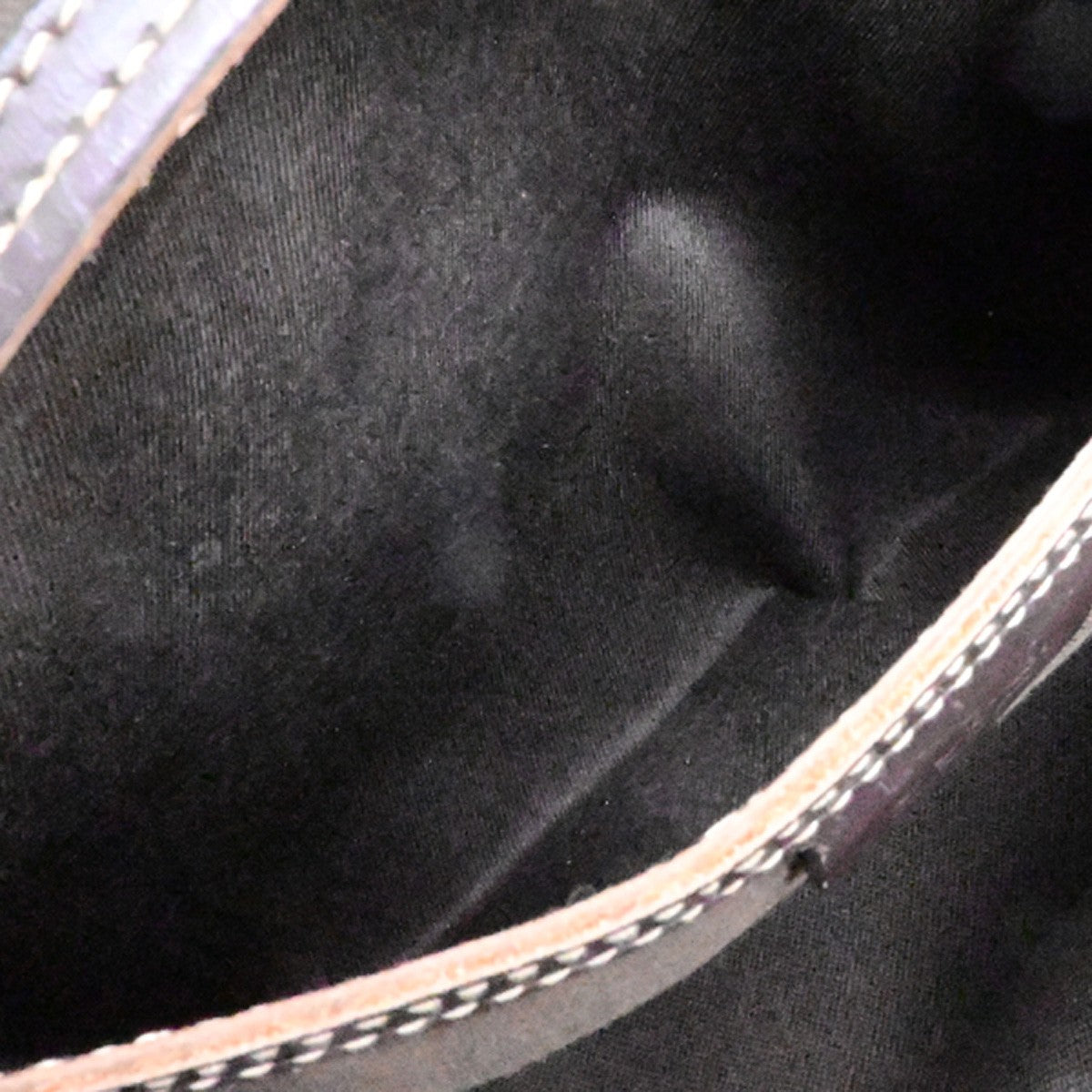 GUCCI Logo GG Pattern Shoulder Bag Supreme Leather Brown Italy 84YH517