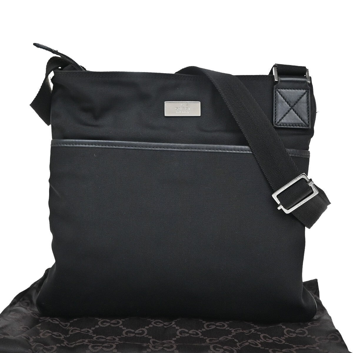 GUCCI Logo Shoulder Crossbody Bag Nylon Leather Black SHW Italy 62KC622