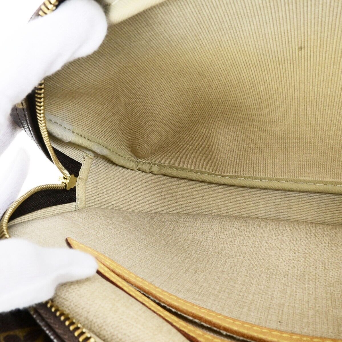 LOUIS VUITTON Reporter PM Crossbody Shoulder Bag Monogram Leather M45254 73FB274