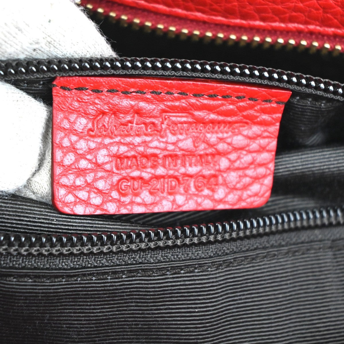Salvatore Ferragamo Double Gancini Tote Hand bag Leather Red GHW Italy 67RL658