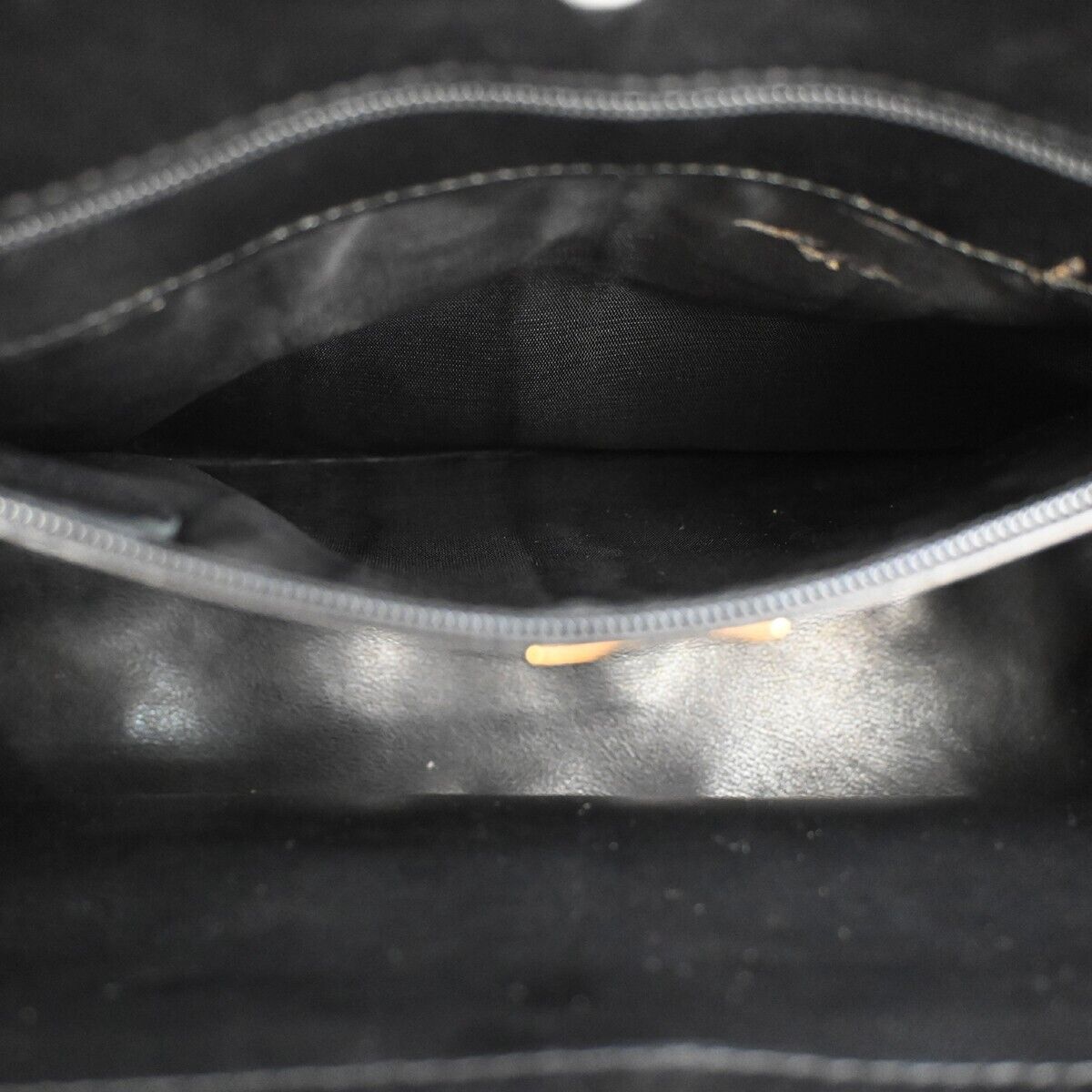 BALLY B Logo Fringe Tassel Shoulder Hand Bag Leather Black Gold-Plated 02EA083