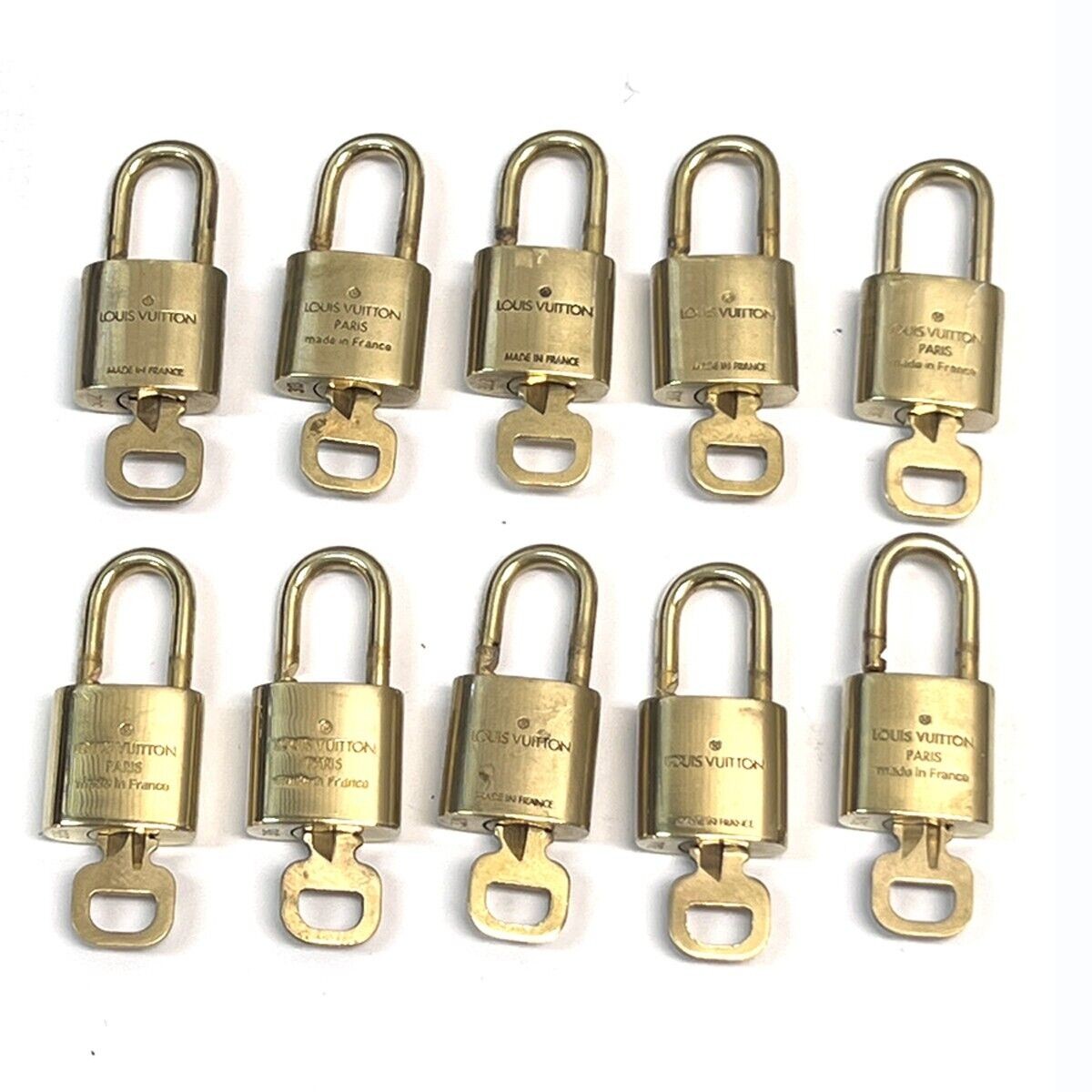 LOUIS VUITTON LV 10 SET PADLOCK KEY BAG CHARM CADENA GOLD PLATED FRANCE 64SH245