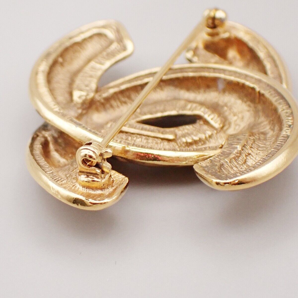 CHANEL CC Logo Matelasse Pin Brooch Gold GHW Accessory Vintage 73RK646