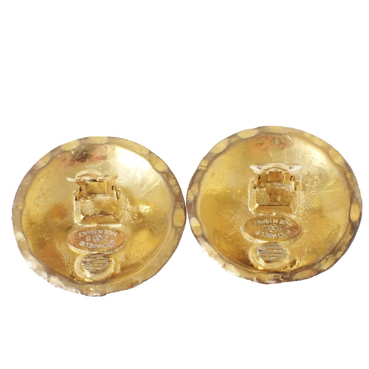 CHANEL CC Logo Matelasse Round Button Earrings 28 Clip-On GHW Vintage 79YD182