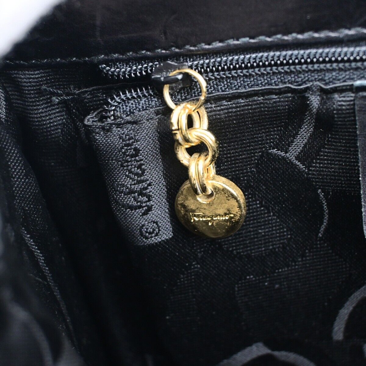 SALVATORE FERRAGAMO Vara 2Way Shoulder Hand Bag Leather Black GHW Italy 35YH085