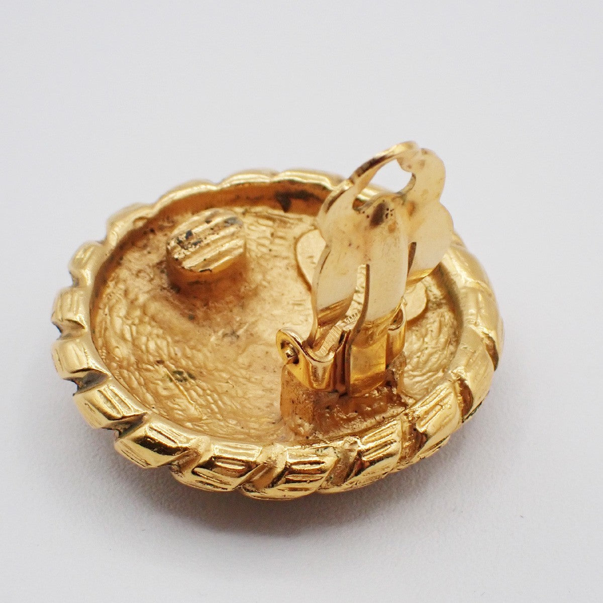 CHANEL CC Logo Round Button Earrings Clip-On Gold GHW France 80RL806