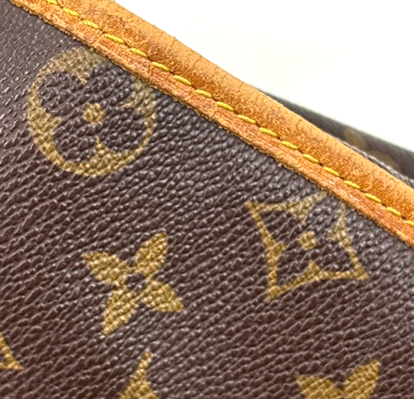 LOUIS VUITTON Saumur 35 Shoulder Bag Monogram Leather BN France M42254 82MA432