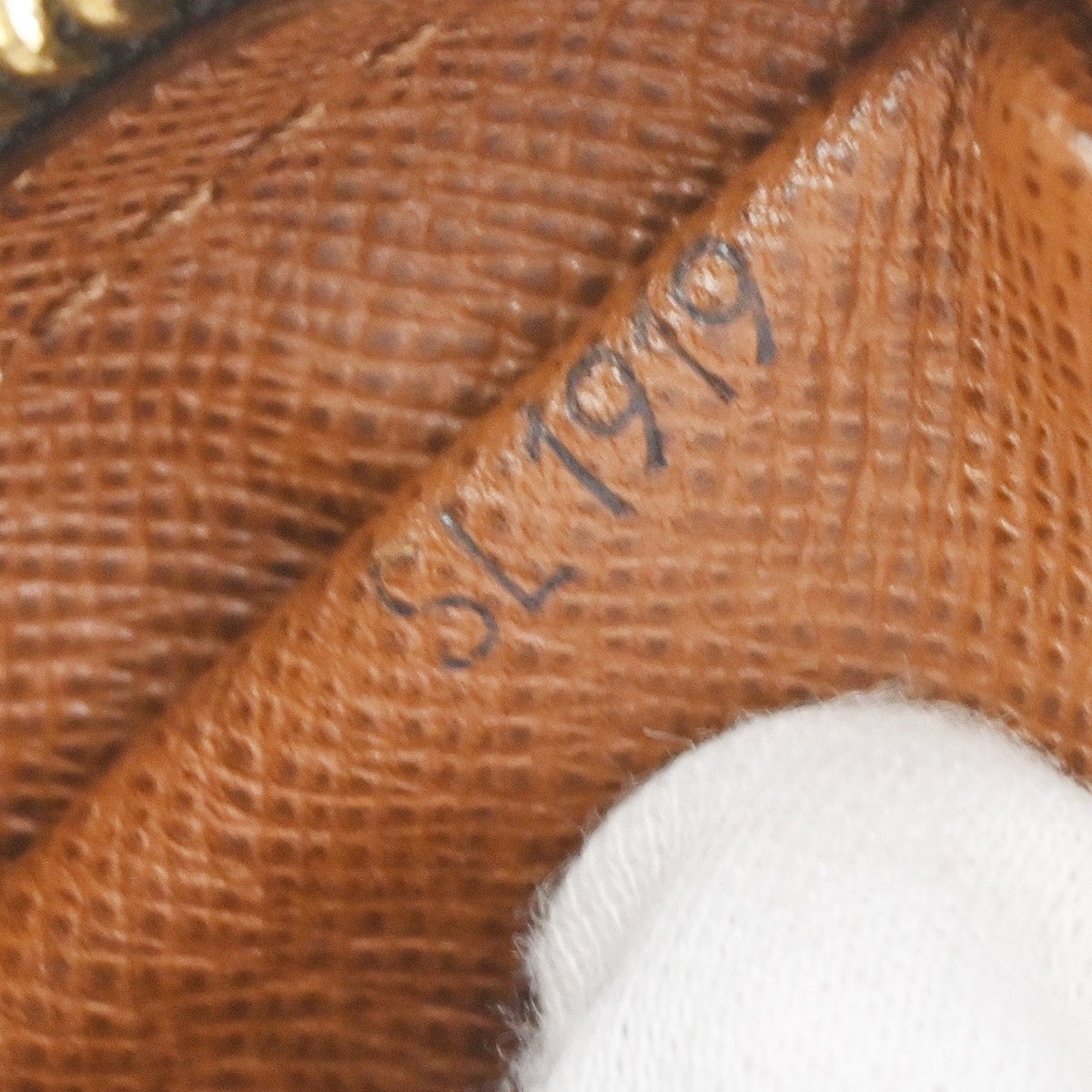 LOUIS VUITTON Marly Bandouliere Shoulder Bag Monogram Leather BN M51828 68YJ056