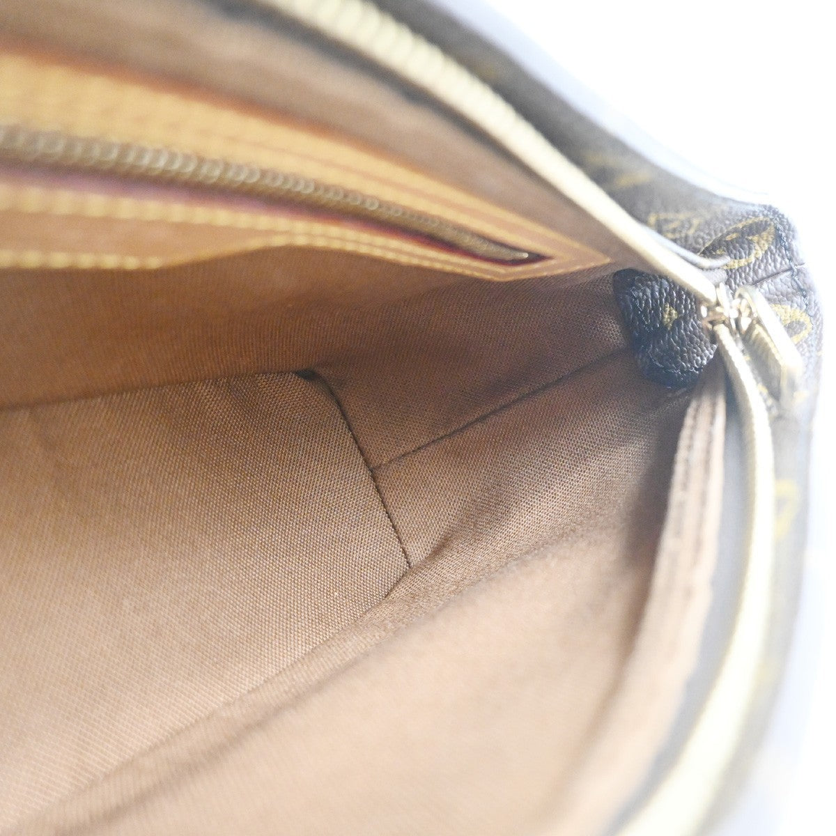 LOUIS VUITTON Logo Trotteur Shoulder Bag Monogram Leather Brown M51240 12PA122