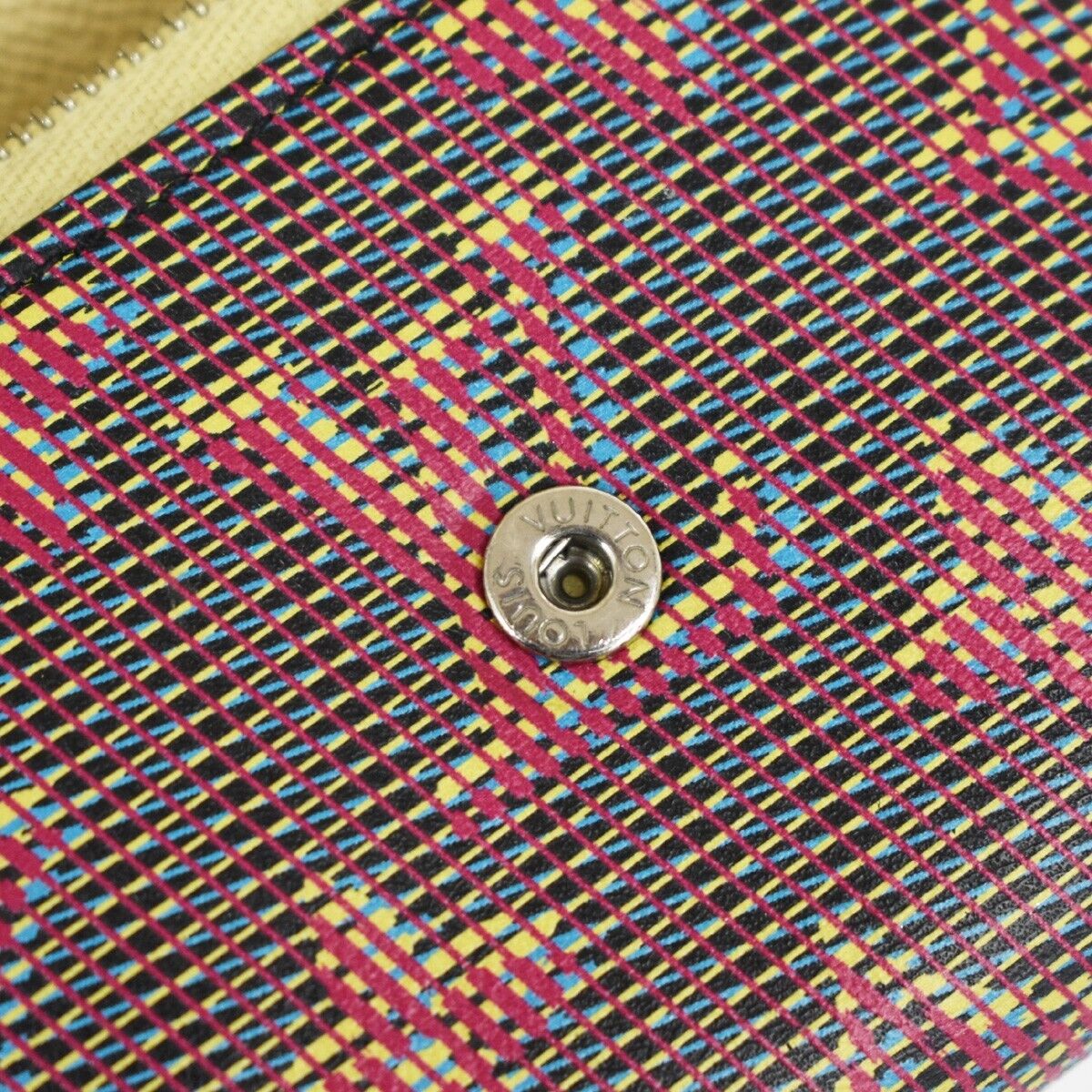 LOUIS VUITTON Portefeuille Zoe Mini Trifold Wallet Purse LV Pop M68673 88YD092