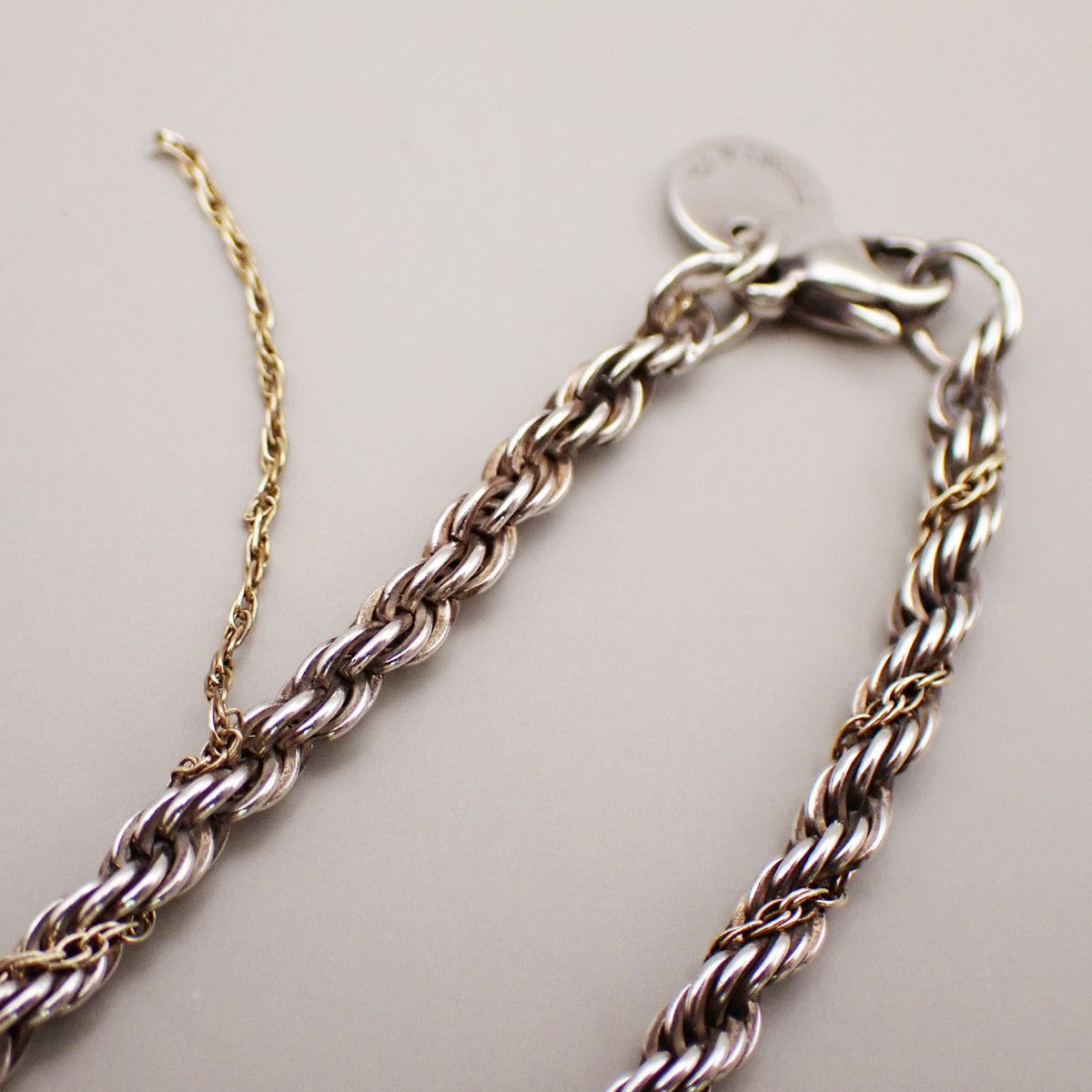 Tiffany & Co. Logo Sterling Silver and 18K Rope Twist Bracelet 69YH737