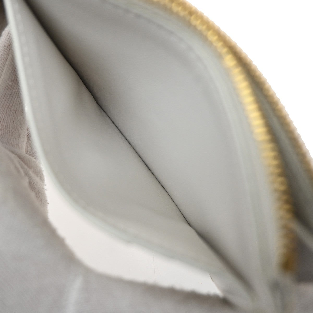 BOTTEGA VENETA Logo Cassette Intrecciato Compact Wallet Leather White 65EG128