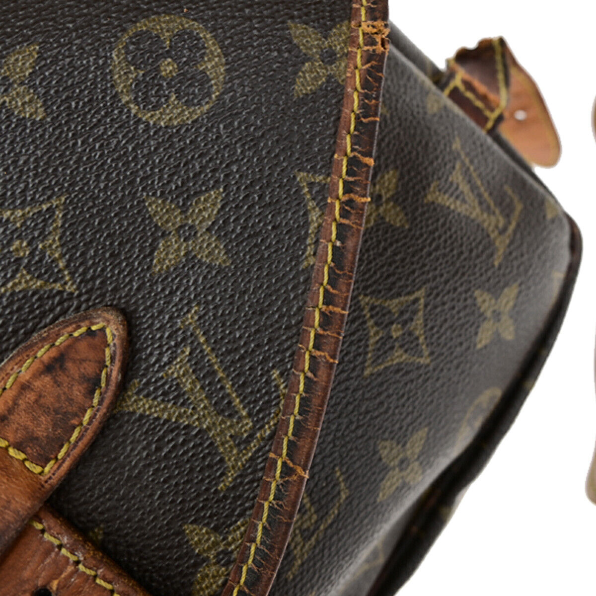 LOUIS VUITTON Logo Saumur 30 Shoulder Bag Monogram Leather Brown M42256 09YE885
