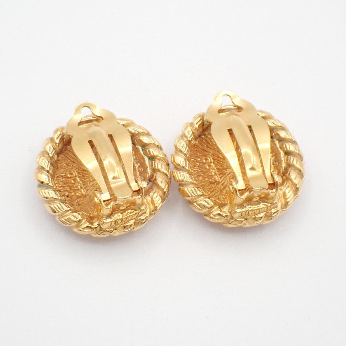 CHANEL CC Logo Round Button Earrings Clip-On Gold France 38RL743
