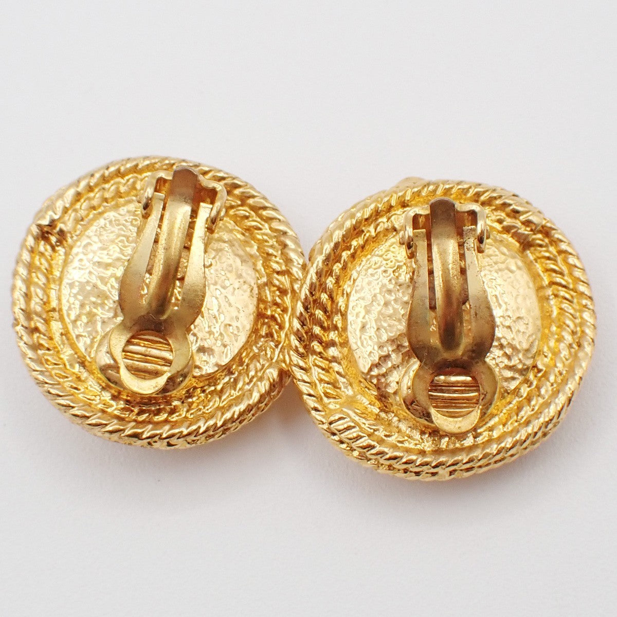 CHANEL CC Logo round Button Earrings Clip-On Color Stone Gold Brown 30RF761