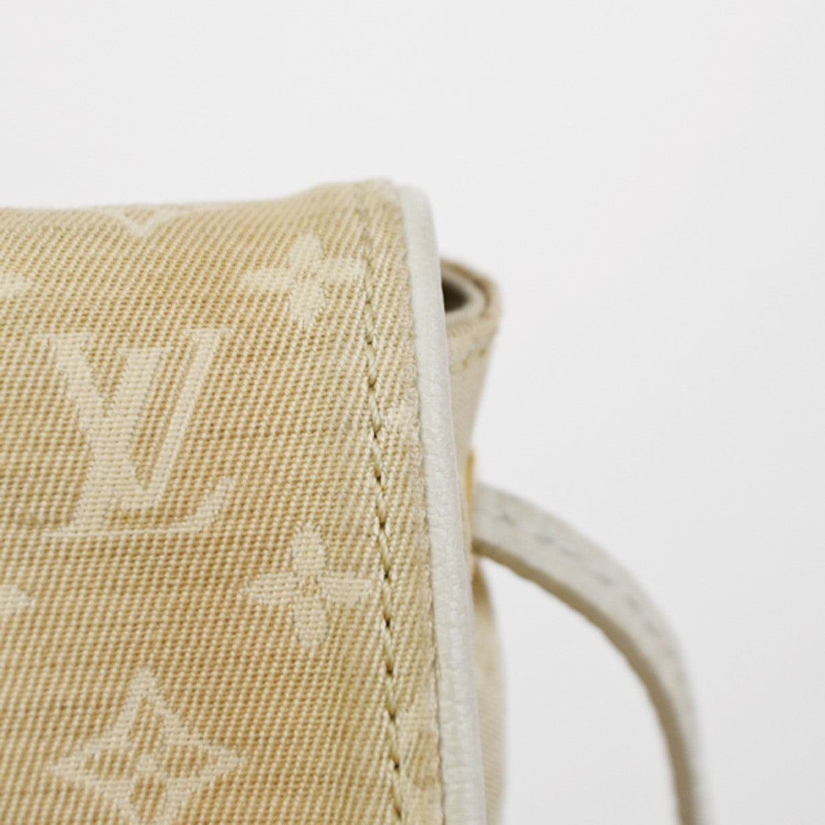 LOUIS VUITTON Pochette Cancun Shoulder Bag Monogram Mini Lin BE M95312 31KC645
