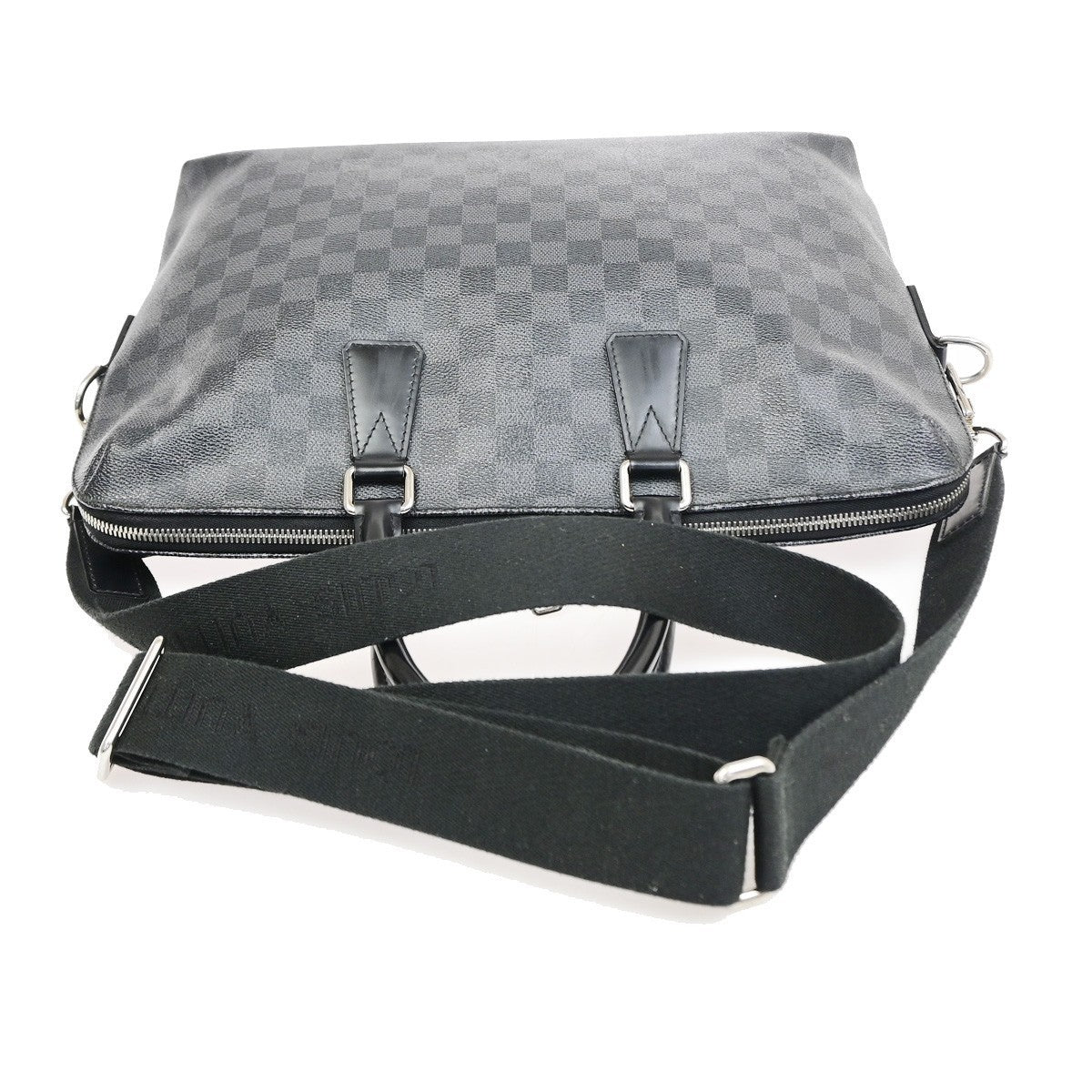 LOUIS VUITTON Porte Documents Jour Shoulder Bag Damier Graphite N48224 46RQ081