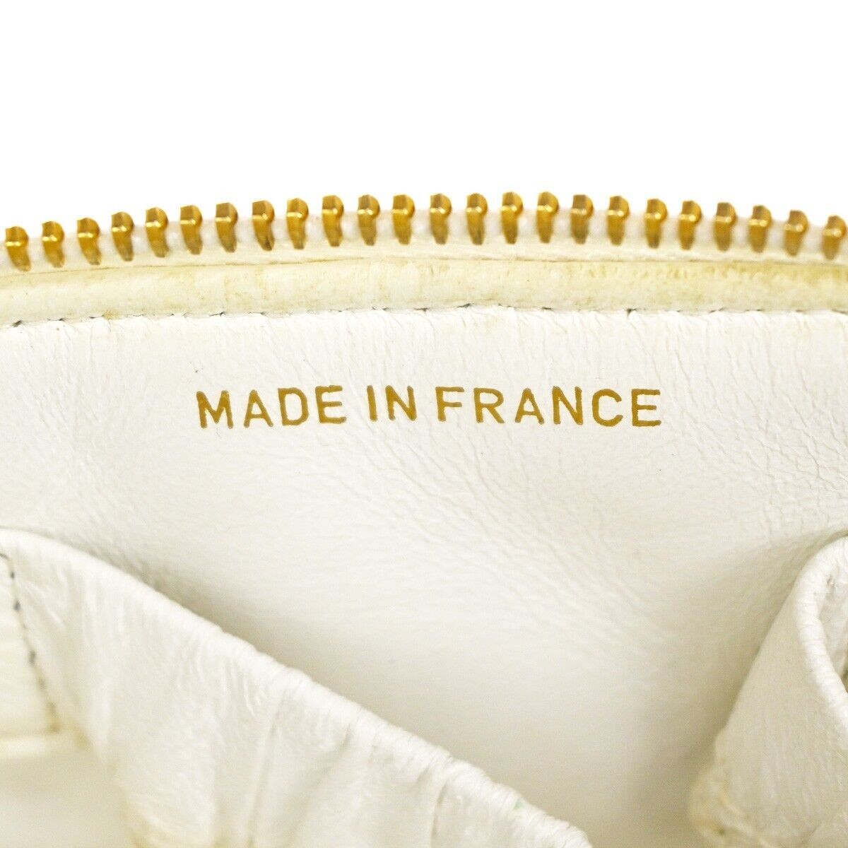 CHANEL Logo Matelasse Vanity Hand Bag Leather White GHW France Vintage 96RH435