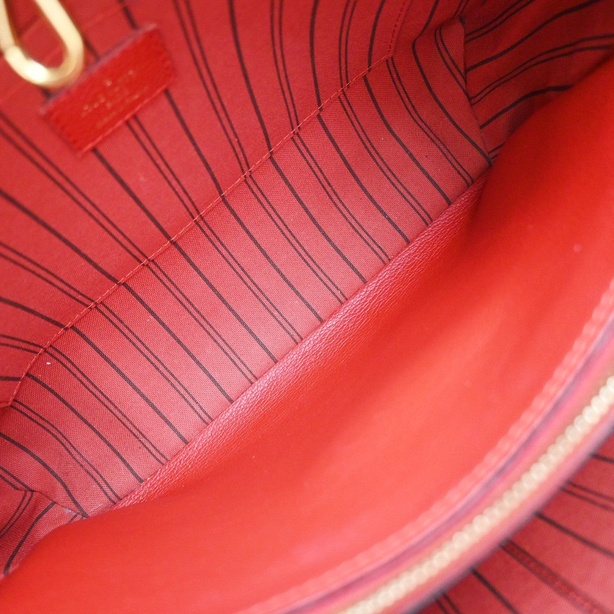 LOUIS VUITTON Montaigne MM Shoulder Bag Monogram Empreinte Red M41194 50TA684
