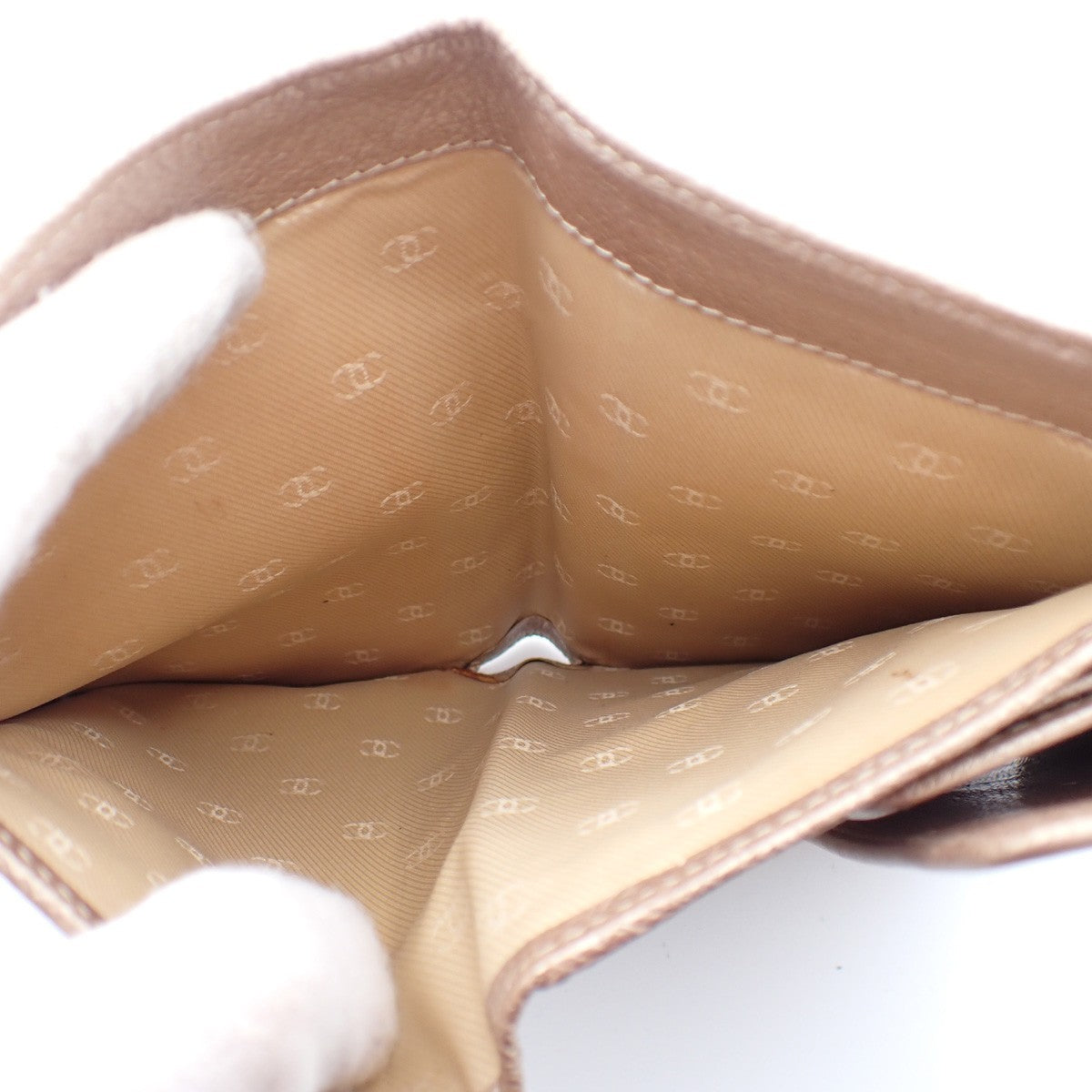 CHANEL CC Logo Trifold Long Wallet Purse Leather Gold Italy 33RL254