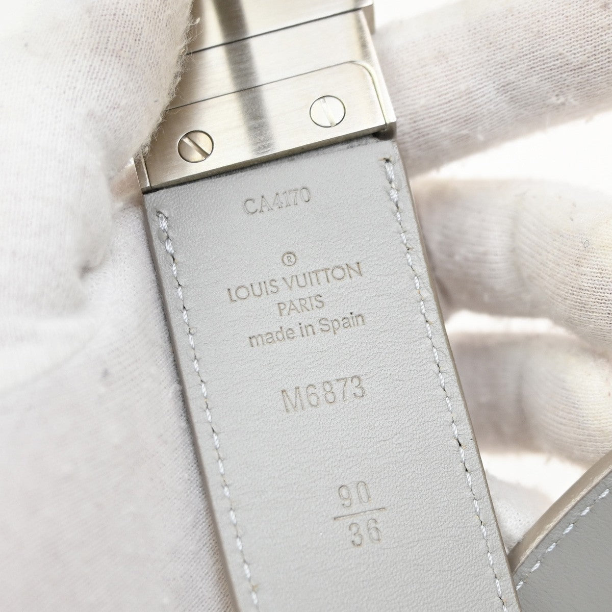 LOUIS VUITTON LV Logo Belt 90/36 Damier Infini leather White M6873 31CA603