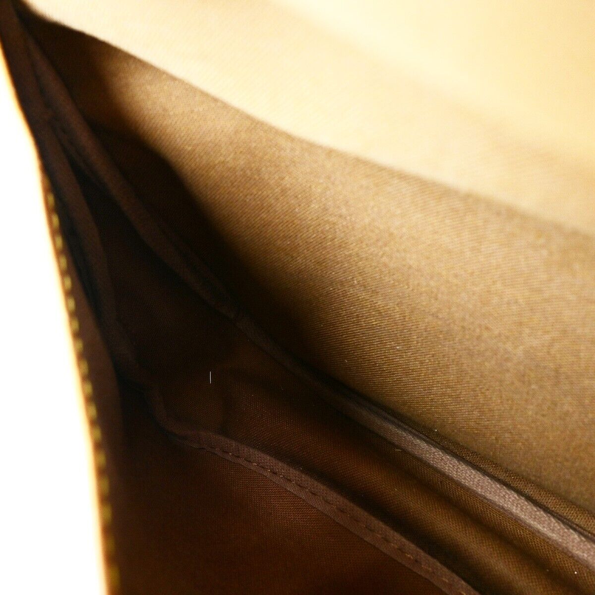 LOUIS VUITTON Logo Saumur 30 Shoulder Bag Monogram Leather Brown M42256 39ED297