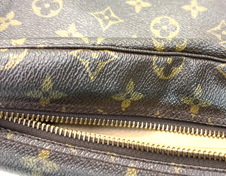 LOUIS VUITTON Trousse Toilette 28 Clutch Hand Bag Monogram Brown M47522 05KC393