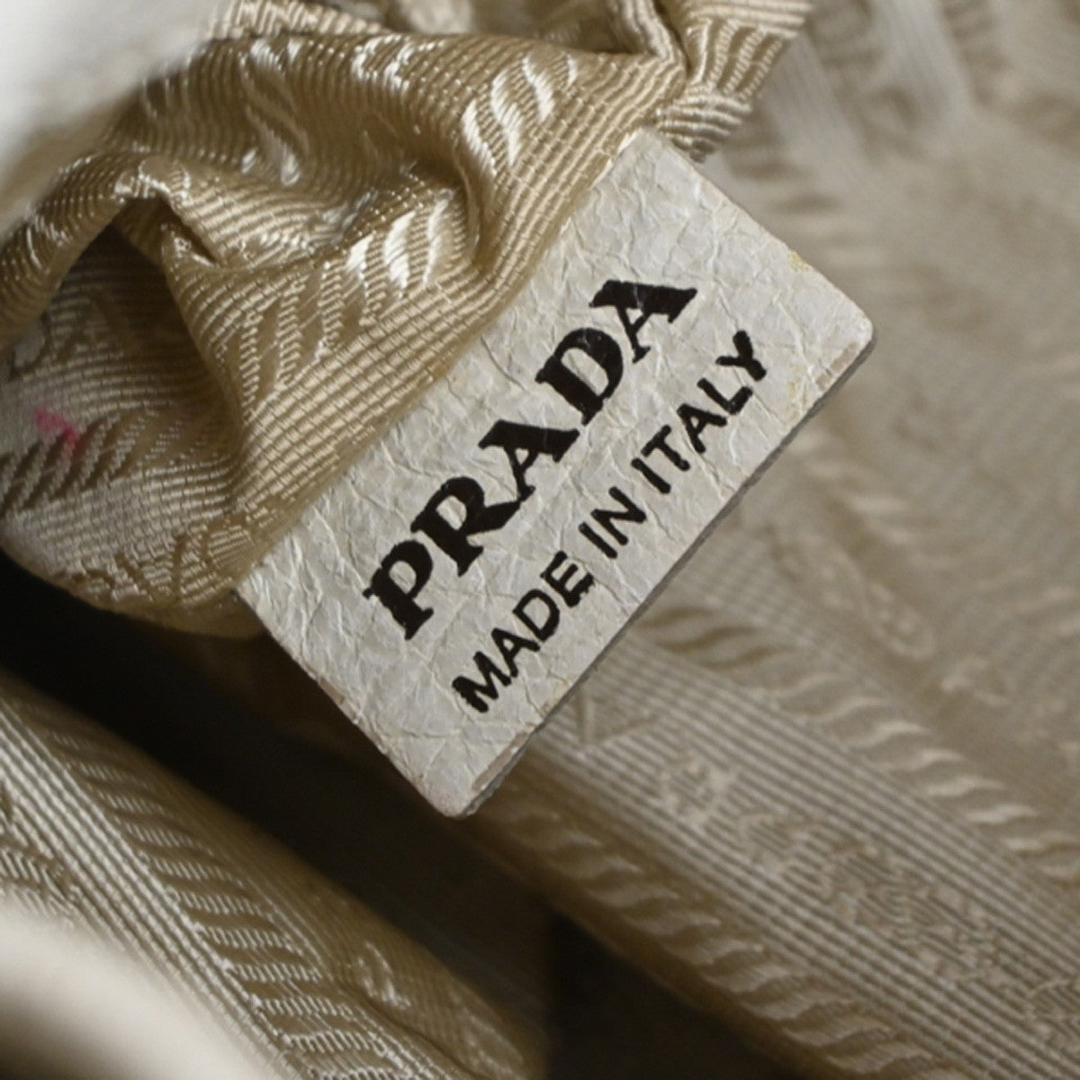 PRADA Logo Shoulder Bag Vitello Daino Leather White Italy 36KP574
