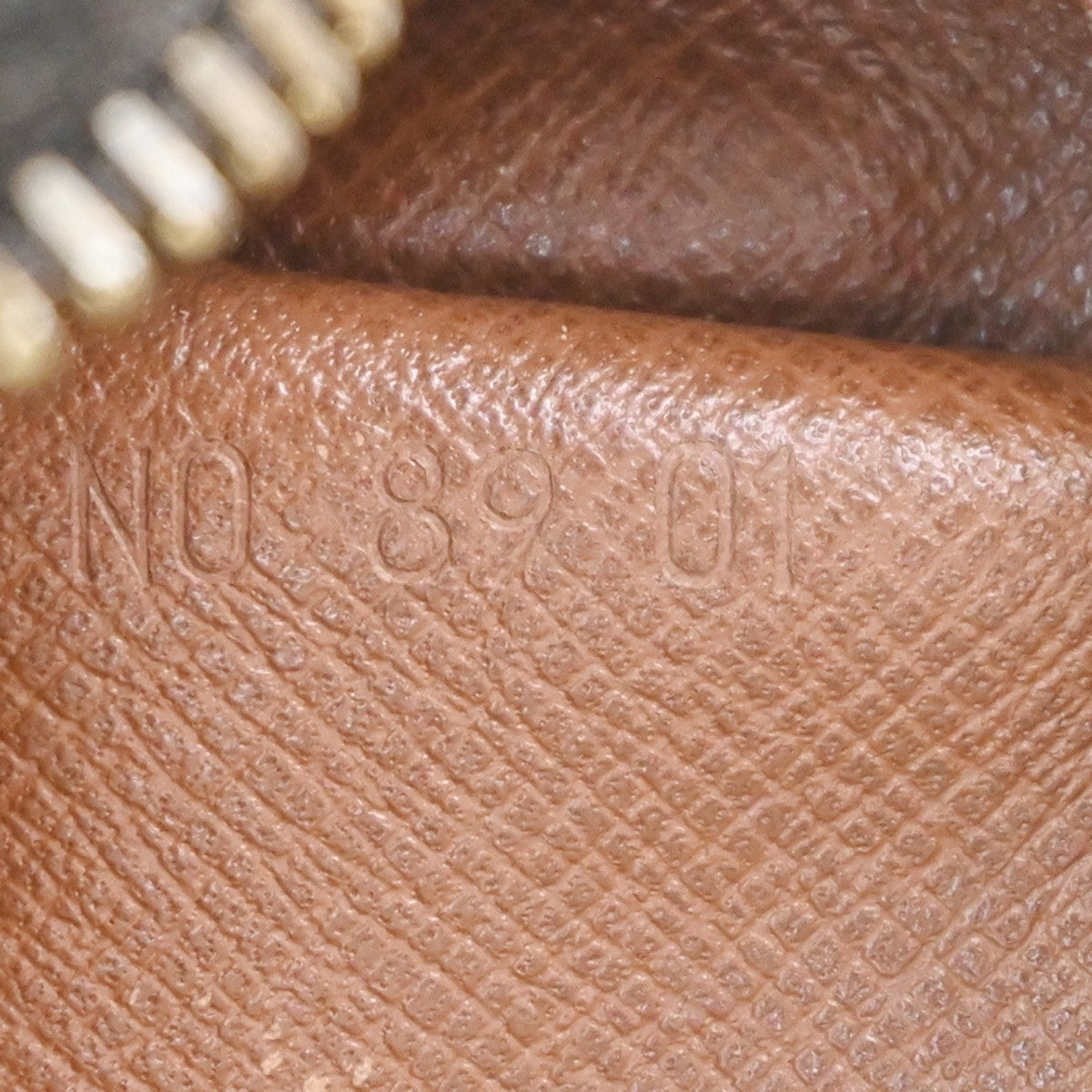 LOUIS VUITTON Trocadero 27 Shoulder Bag Monogram Leather Brown M51274 31PA088