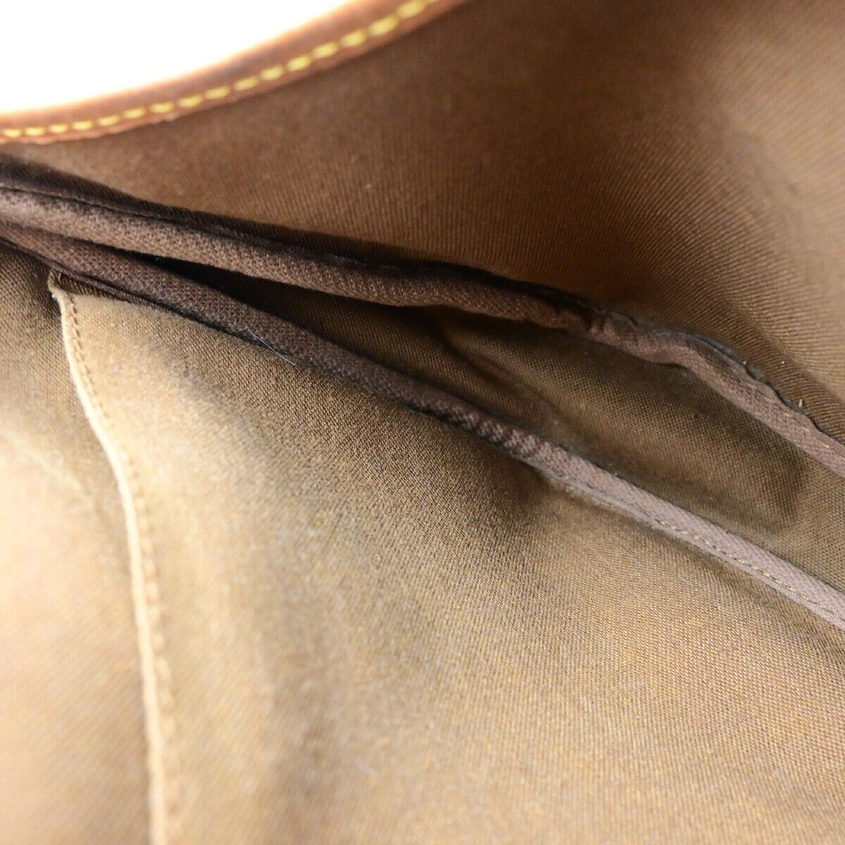 LOUIS VUITTON Logo Saumur 30 Shoulder Bag Monogram Leather Brown M42256 88ED062