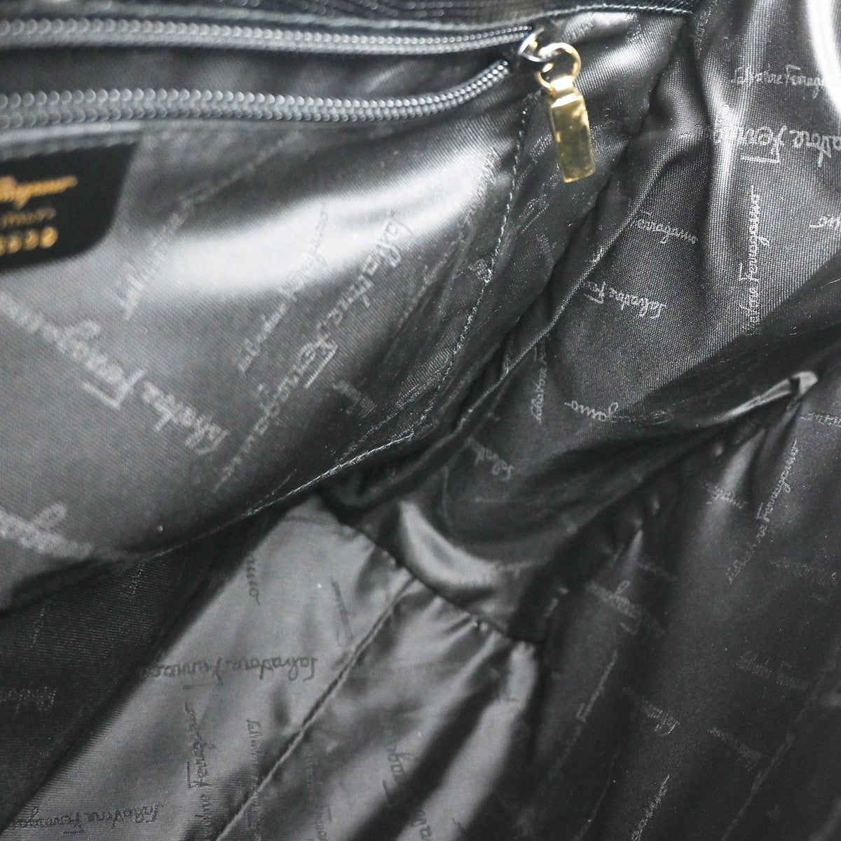 SALVATORE FERRAGAMO Vara Tote Shoulder Bag Embossing Leather Black GHW 64KB713