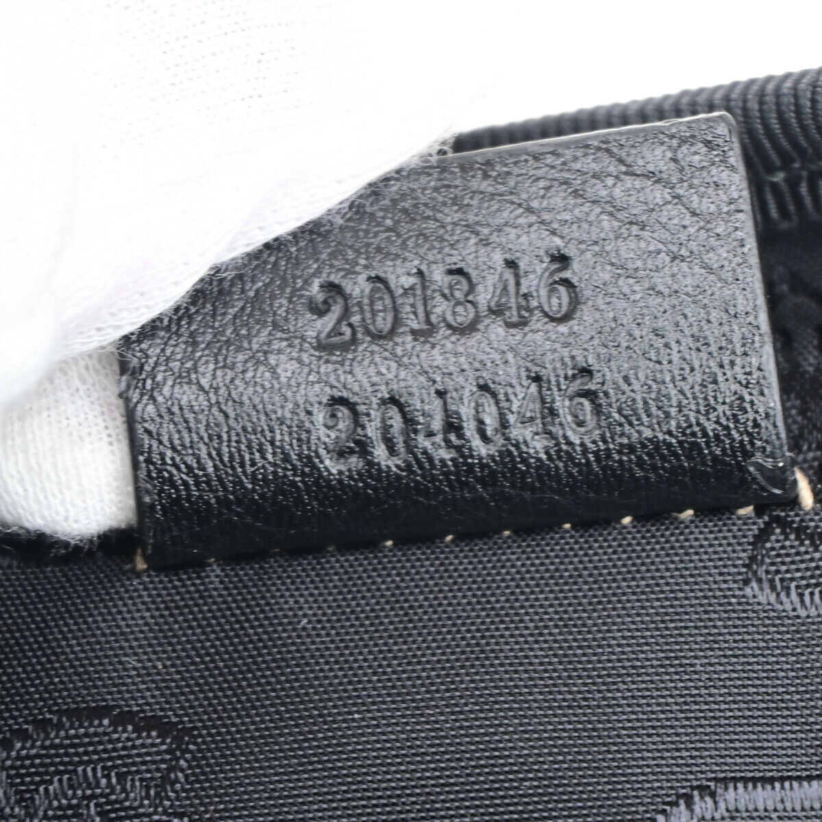 GUCCI Logo Waist Bum Body Bag Leather Black SHW Italy 77YG477