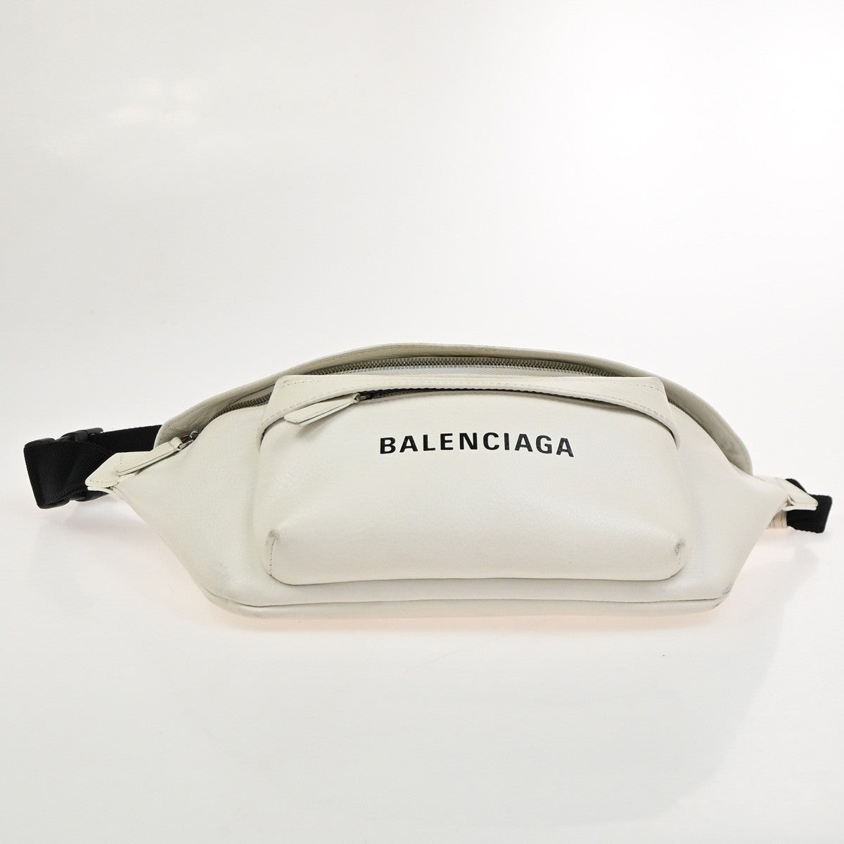 BALENCIAGA Logo Everyday Belt Body Bag Leather White Black SHW Italy 87KC637