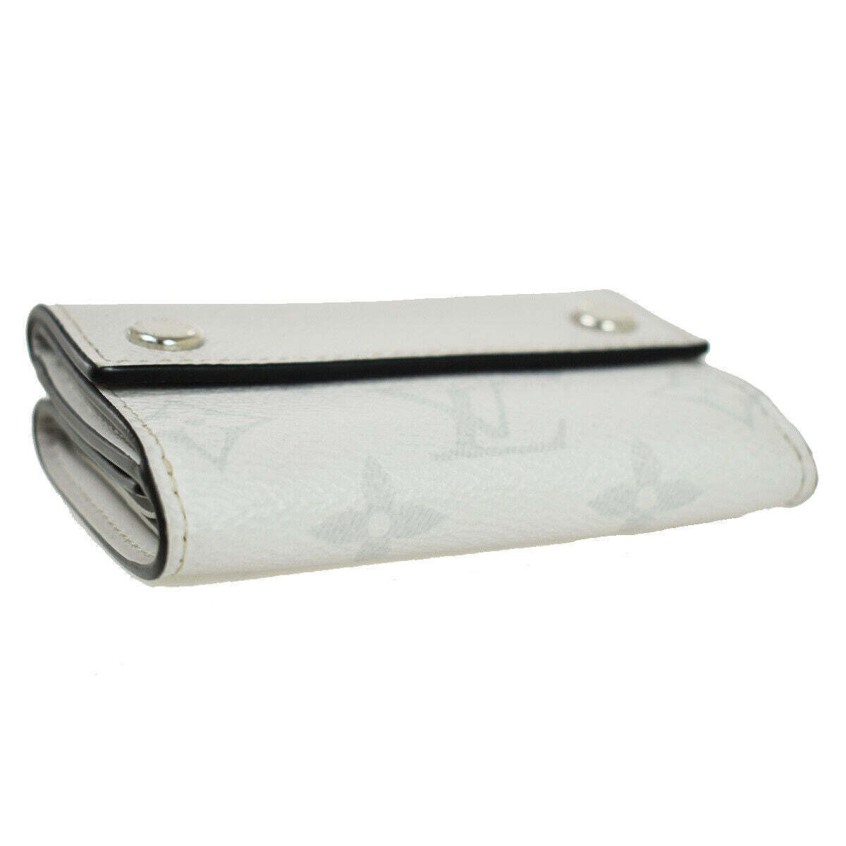 LOUIS VUITTON Discovery Compact Trifold Mini White Taigarama WE M30899 35YC253