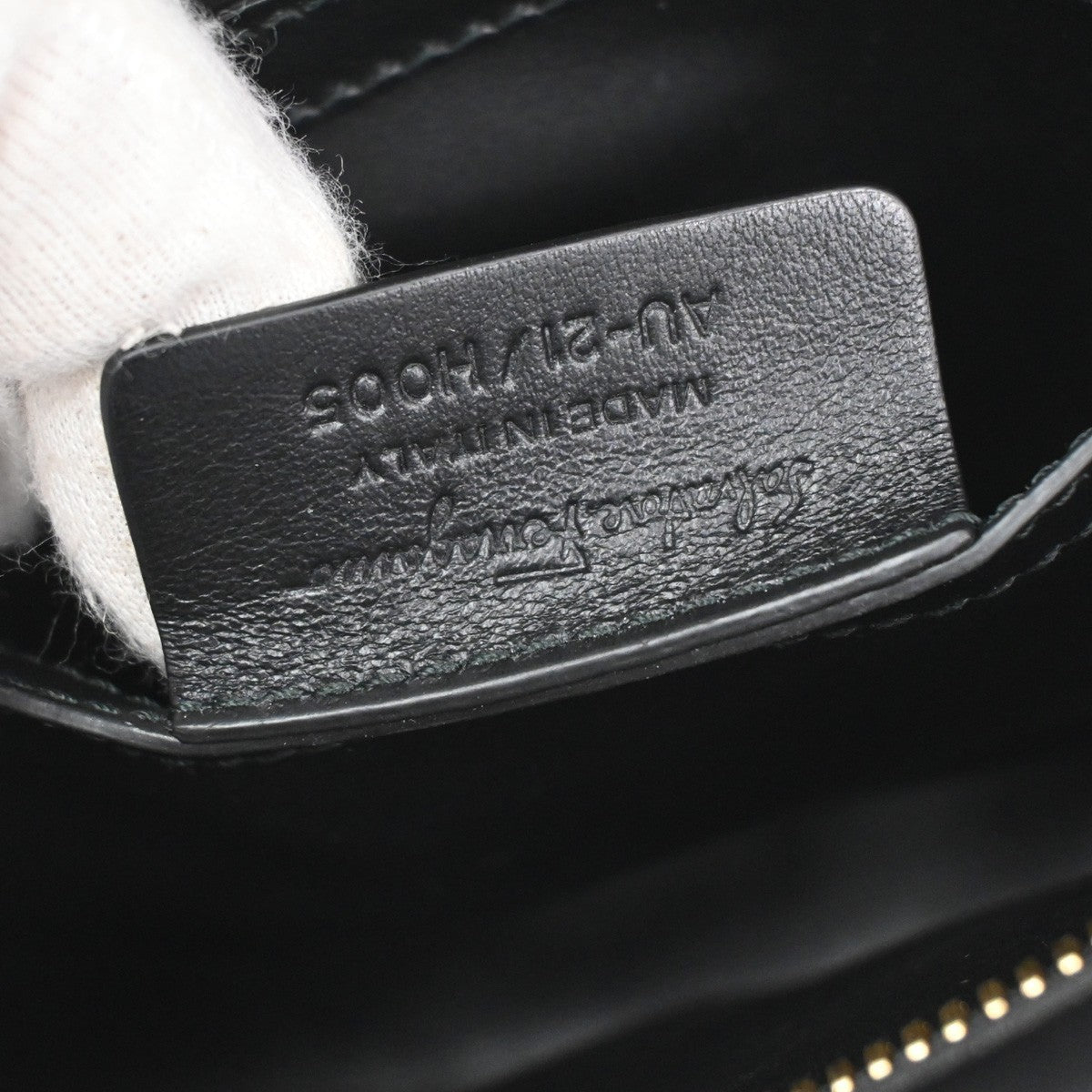 SALVATORE FERRAGAMO Gancini Mini Waist Bag Leather Black GHW Italy 85TA669