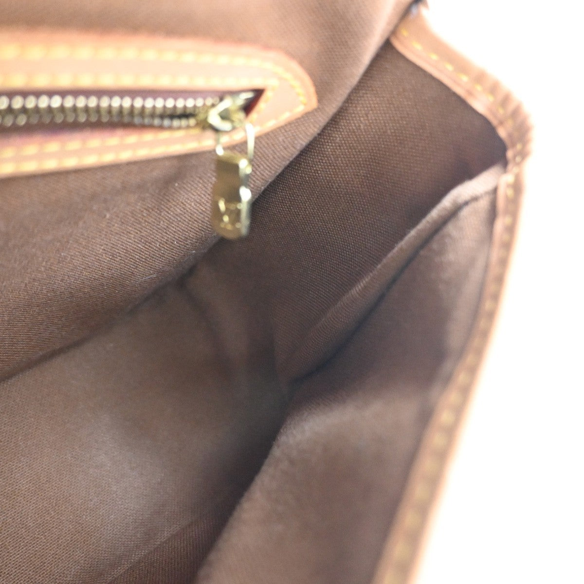 LOUIS VUITTON Sologne Shoulder Bag Monogram Leather Brown France M42250 59CA915
