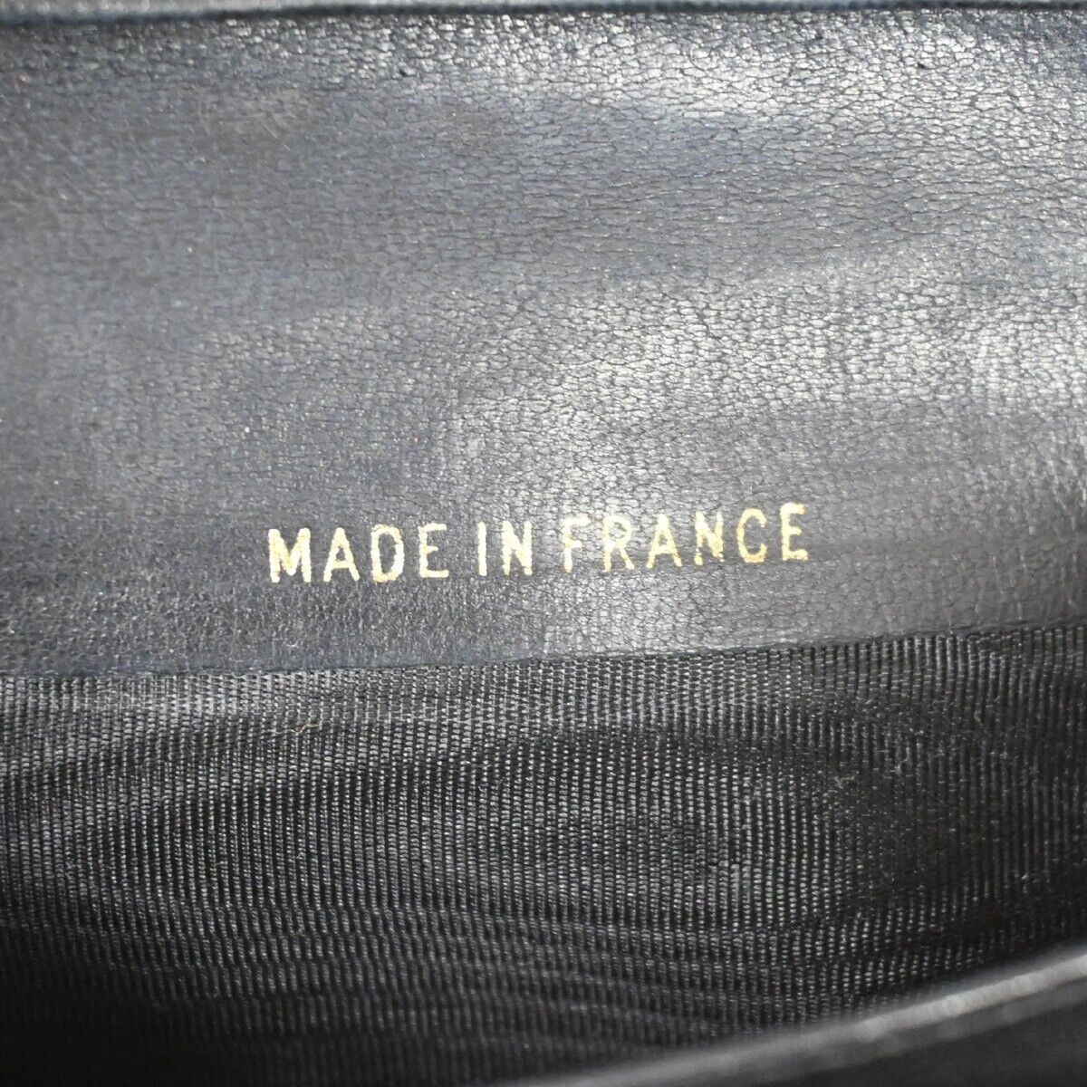 CHANEL CC Logo Long Bifold Wallet Purse Caviar Skin Leather Black GHW 34RF095