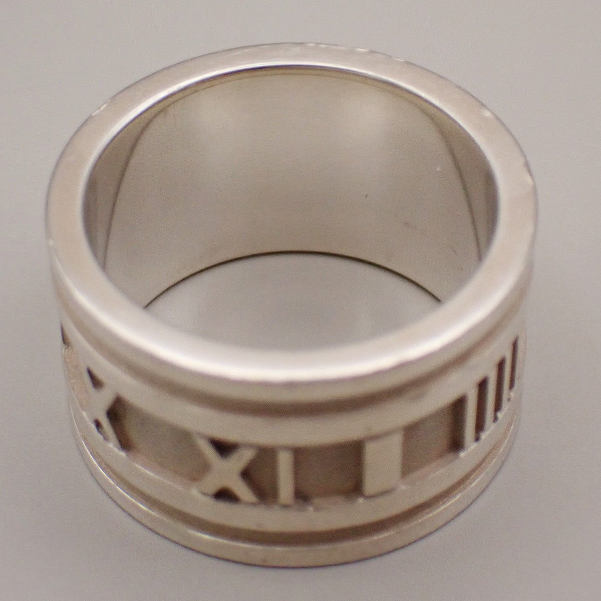Tiffany & Co. Logo Atlas Ring US #7.5 Silver 925 Roman Numerals 09YH731