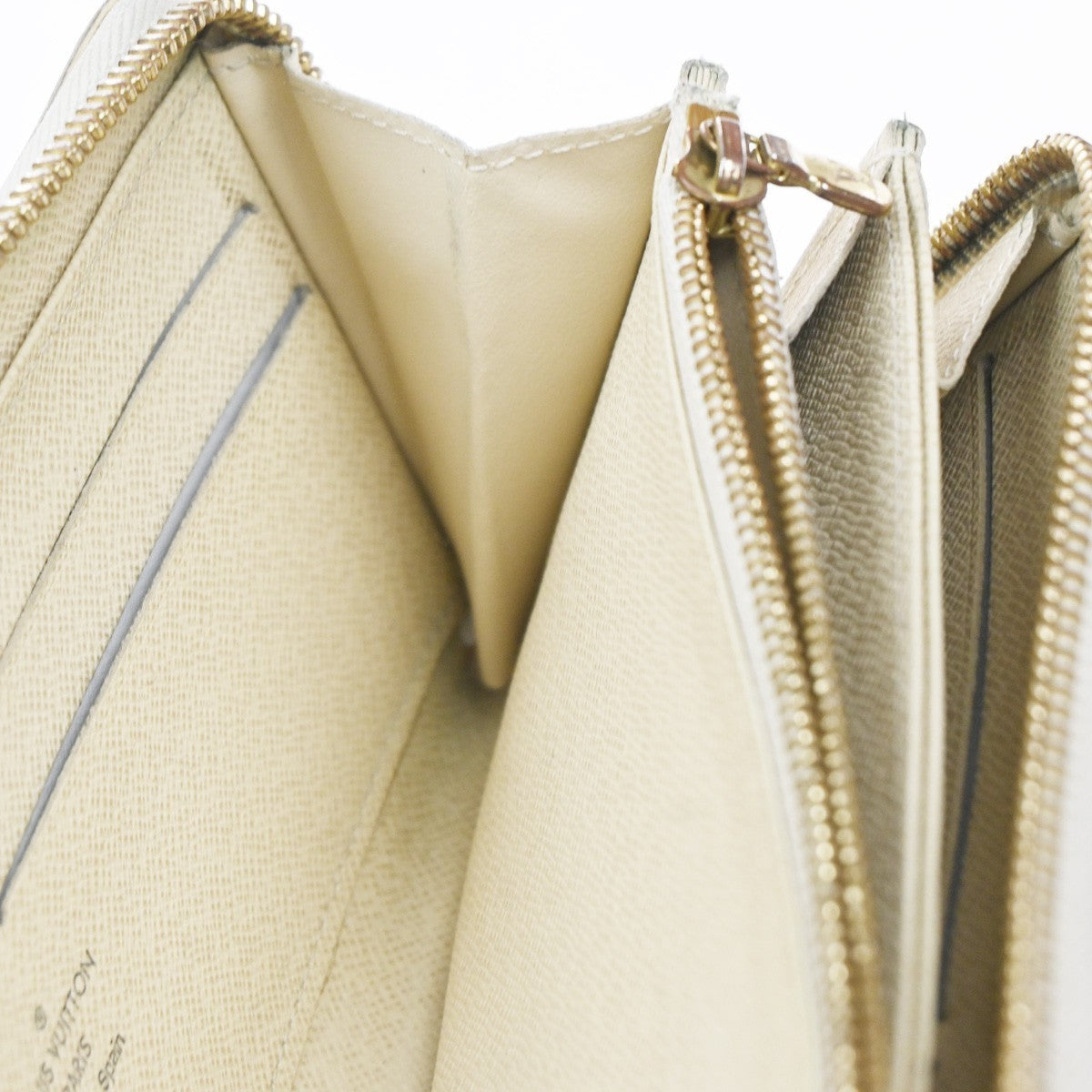 LOUIS VUITTON Zippy Long Wallet Damier Azur Leather White Spain N60019 67KD007