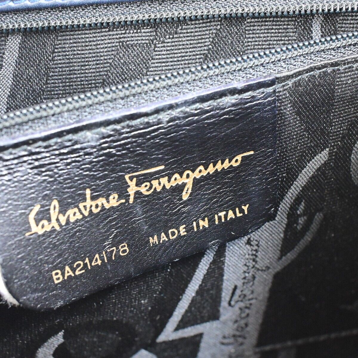 SALVATORE FERRAGAMO LOGO Vara 2Way Hand Bag Leather Canvas Navy Blue 65FA942