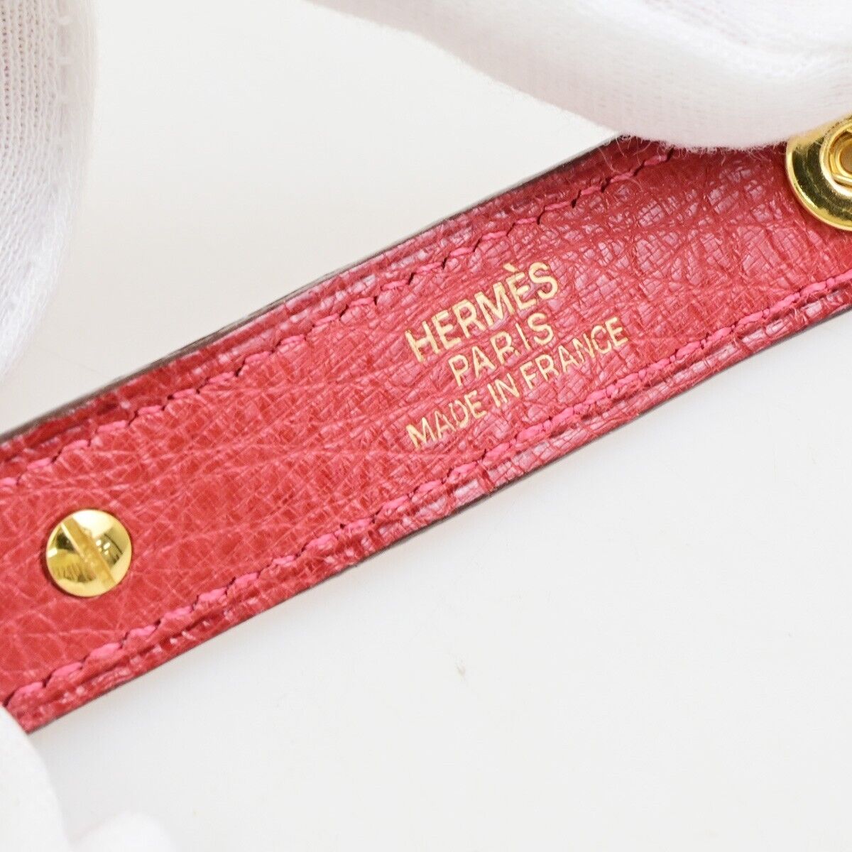 HERMES Logo Chain Glove Holder Exotic Leather Gold-plated Red Accessory 67KA565