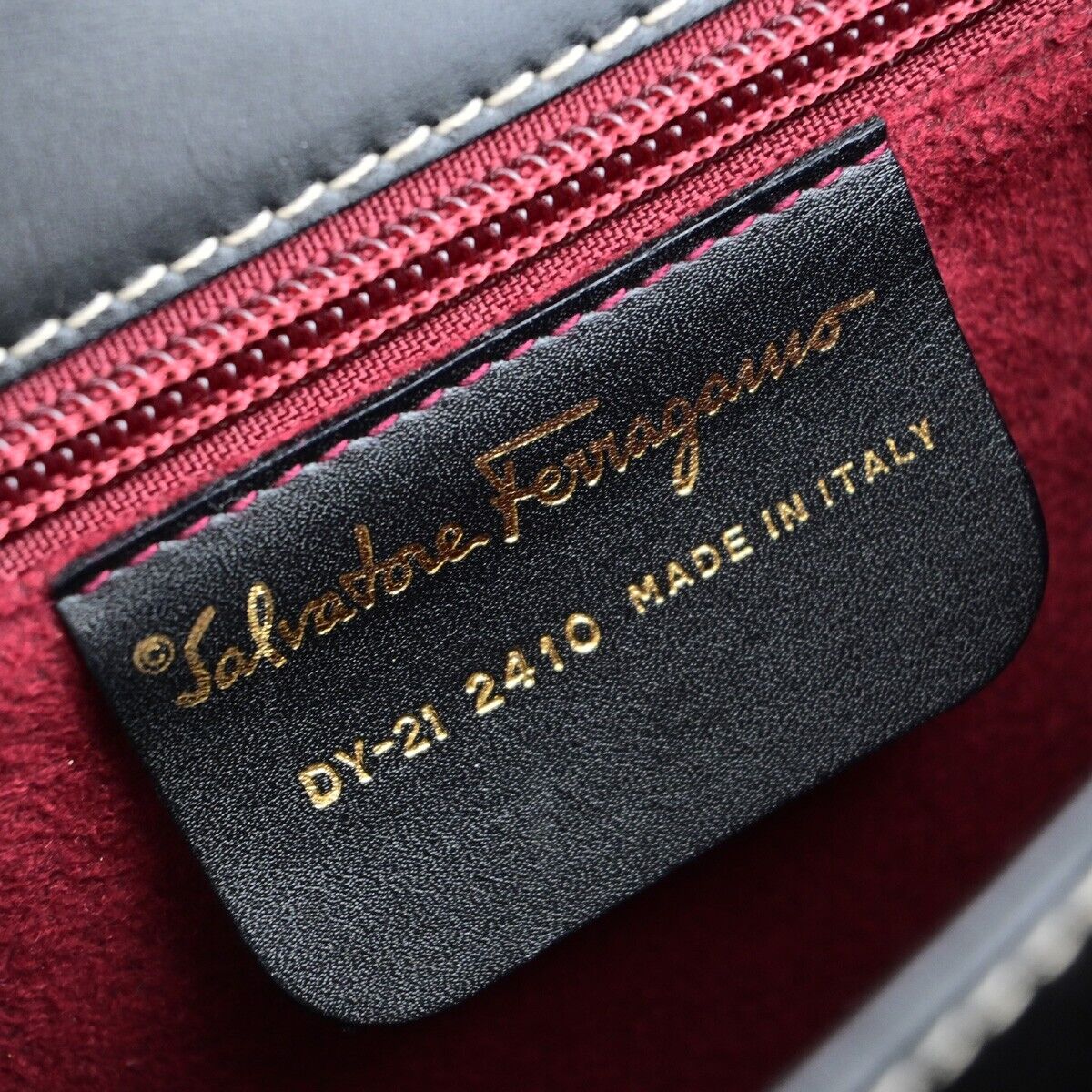 SALVATORE FERRAGAMO Gancini Top Handle Hand Bag Leather Black GHW Italy 35ED328